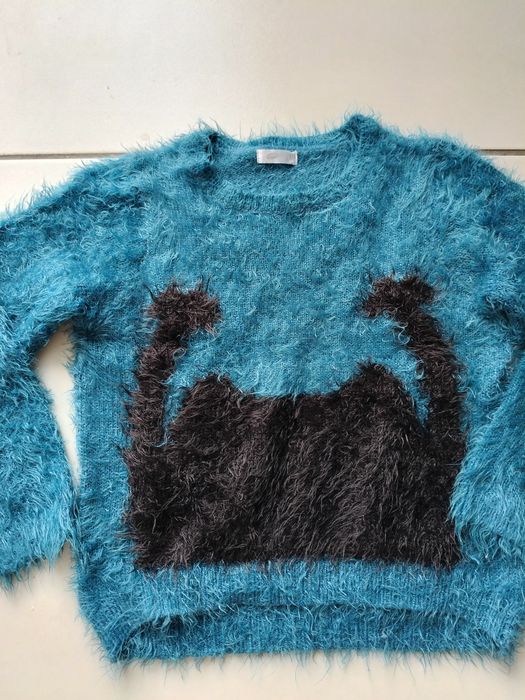 Sweterek z aplikacją rozmiar 110/116