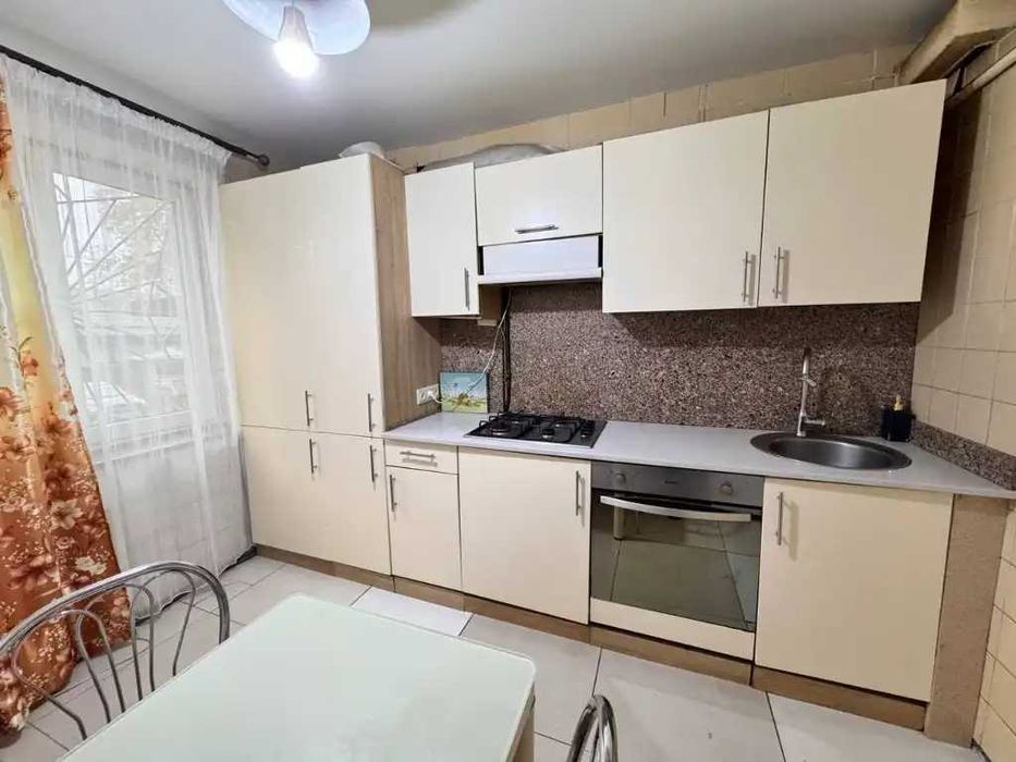 Продам трехкомнатную квартиру, Образцова, Калиновая, Софьи Ковалевской