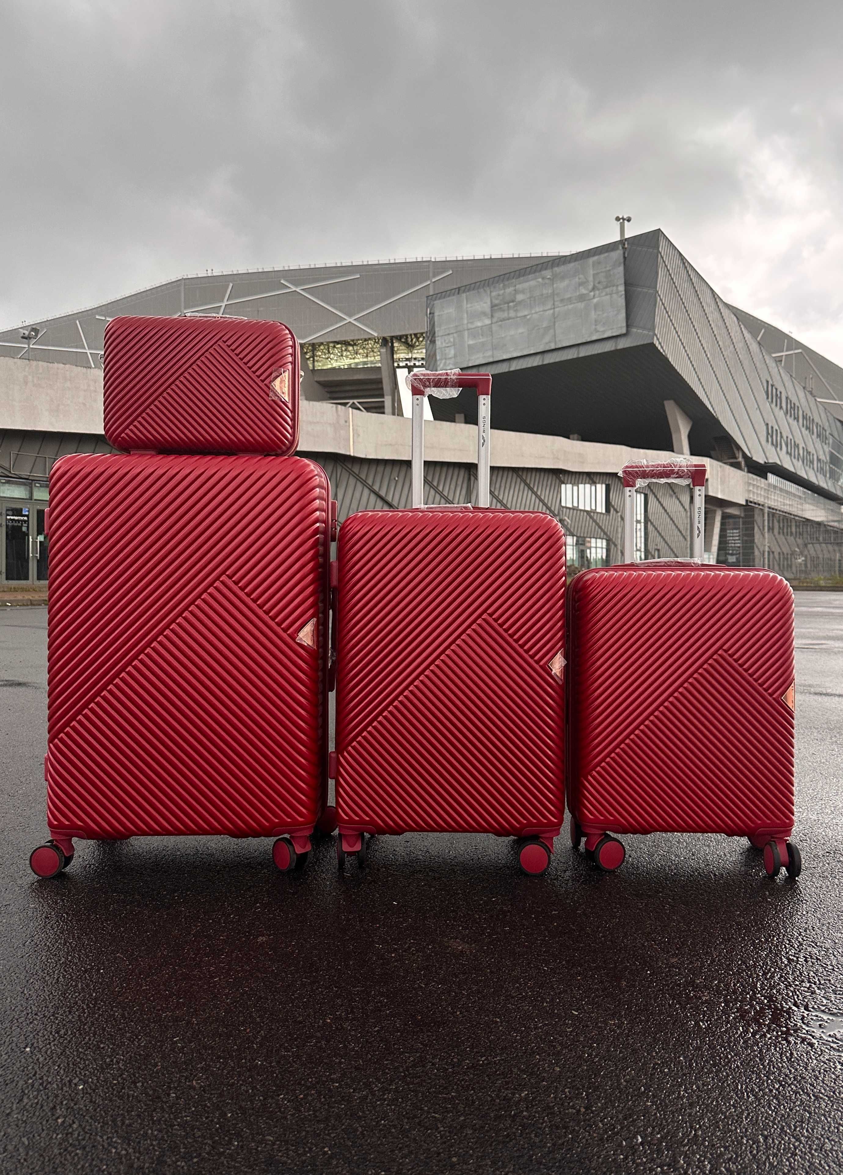 Чемодан Валіза WINGS WN01 з TSA замком на 4 двійні колеса Полікарбонат