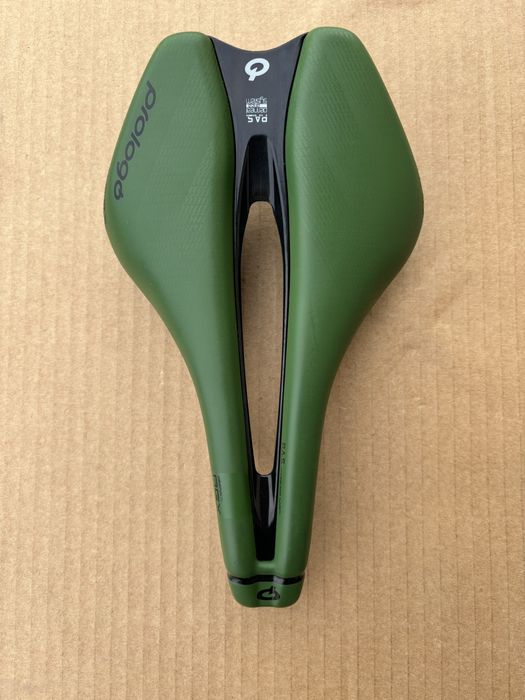 Siodło PROLOGO DIMENSION AGX.  Szerokość 143mm.