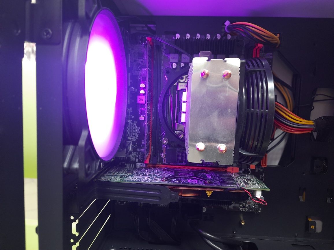 Игровой Компютер Xenom 2670 v3 16 gb ddr4 Radeon 2 gb ssd 512gb