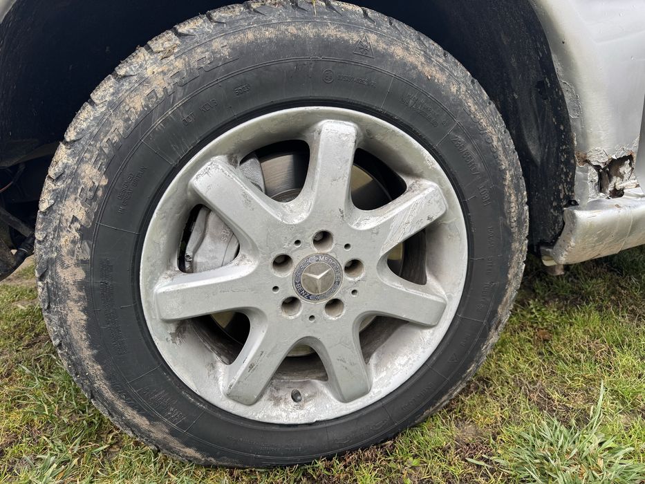 Продам диски с резиной мерседес Мл163