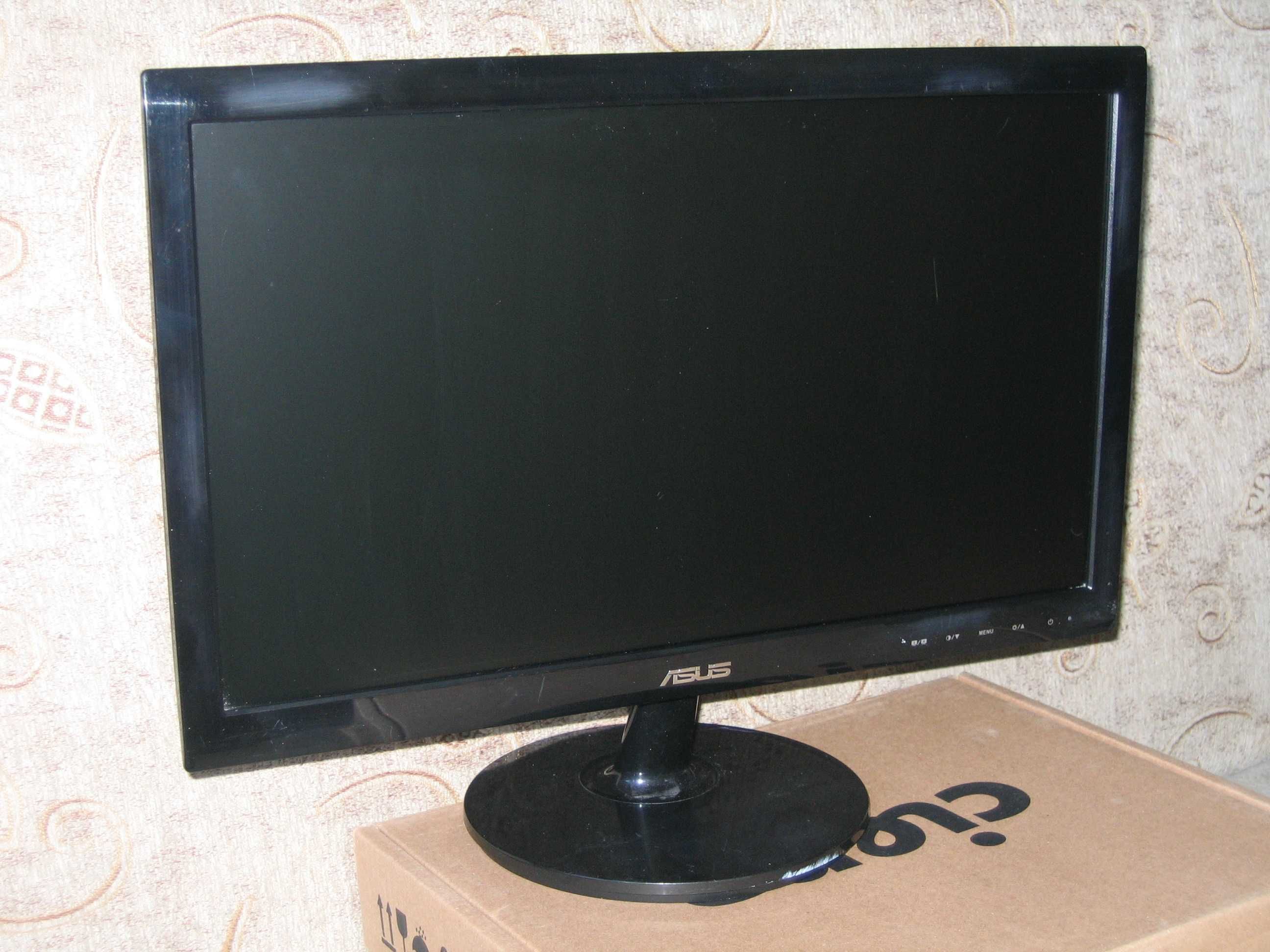 Monitor LED - ASUS VS197D 19" 1366x768px