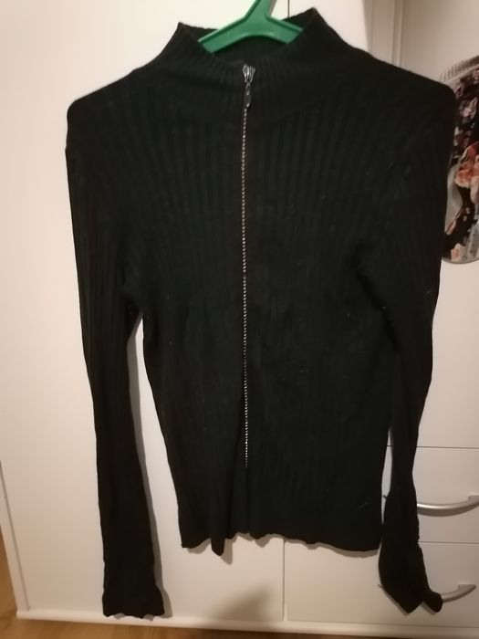 Sweterek damski czarny rozmiar M