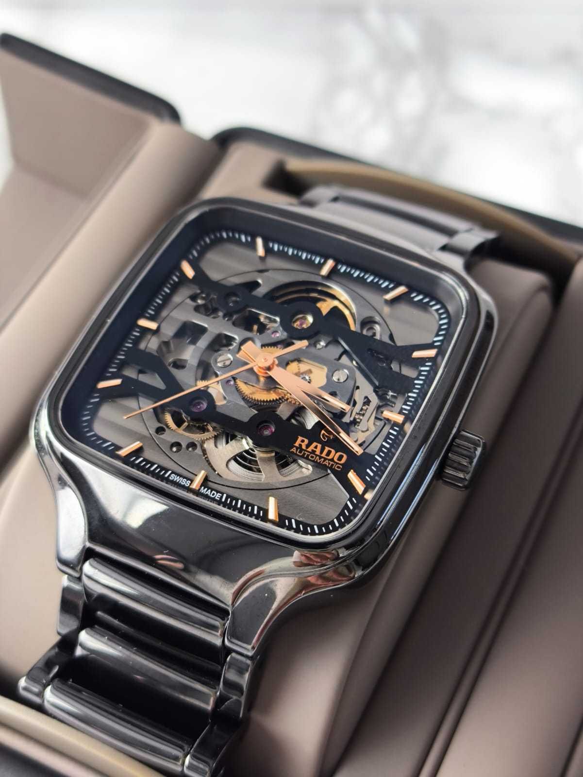Rado True Square Gent Automatic Skeleton L Black