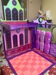 Школа Monster High