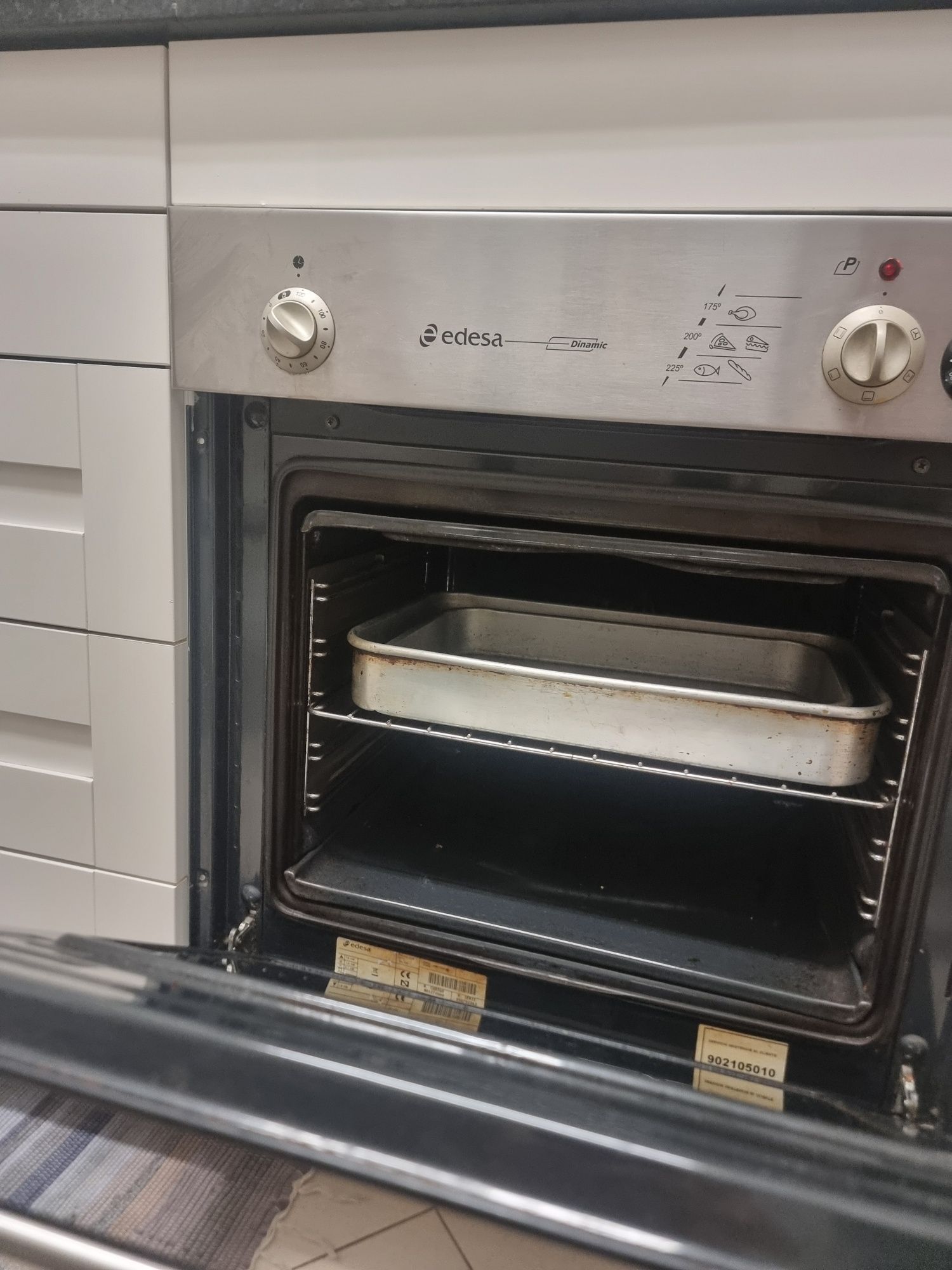 Vendo forno elétrico