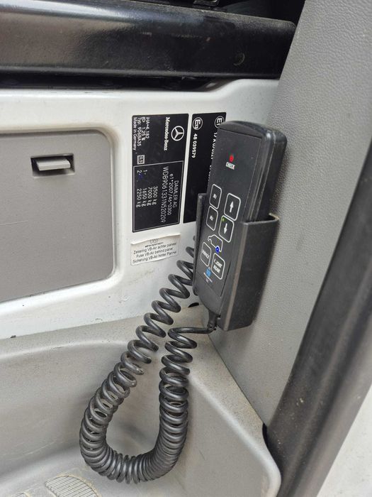 MERCEDES Sprinter 319