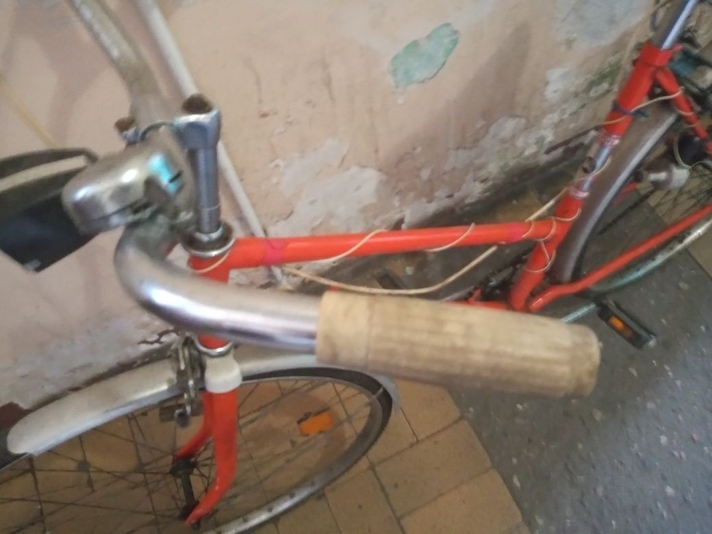 Stary rower gazela z PRL-u