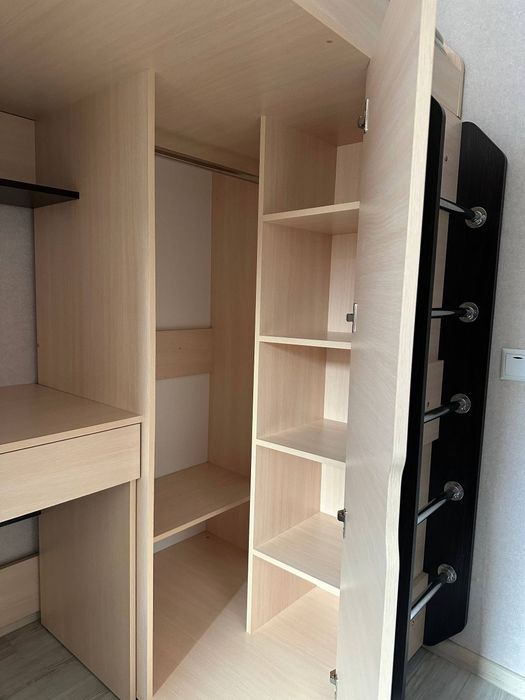 Продам ліжко горище