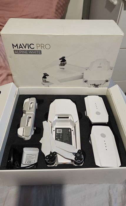 DJI Mavic pro.мавік ,мавик . Дрон . Квадрокоптер