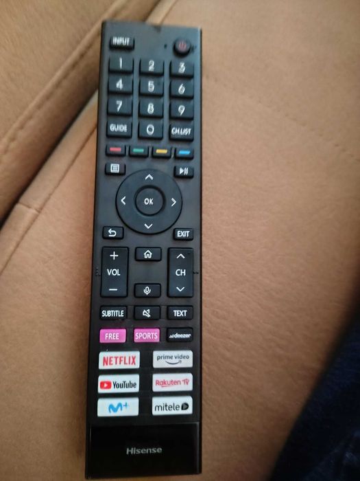 Hisense 55 polegadas 140cm 4K UltraHD SmartTV, caixa, comando original