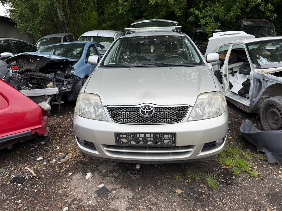 toyota corolla e12 kombi na części maska/błotnik/drzwi