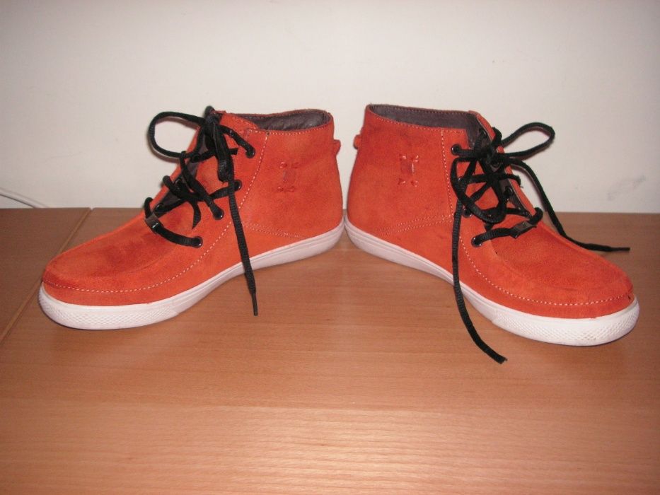 Sapatos / Botas Ténis Berg T/40