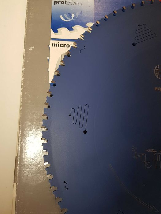 BOSCH tarcza metal 355x25,4 do pila pilarka przecinarka 2,608,643.062