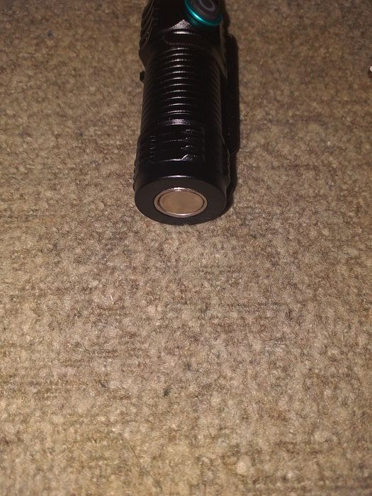 Latarka taktyczna LED,militaria,survival,turystyka,wojskowe,policja,