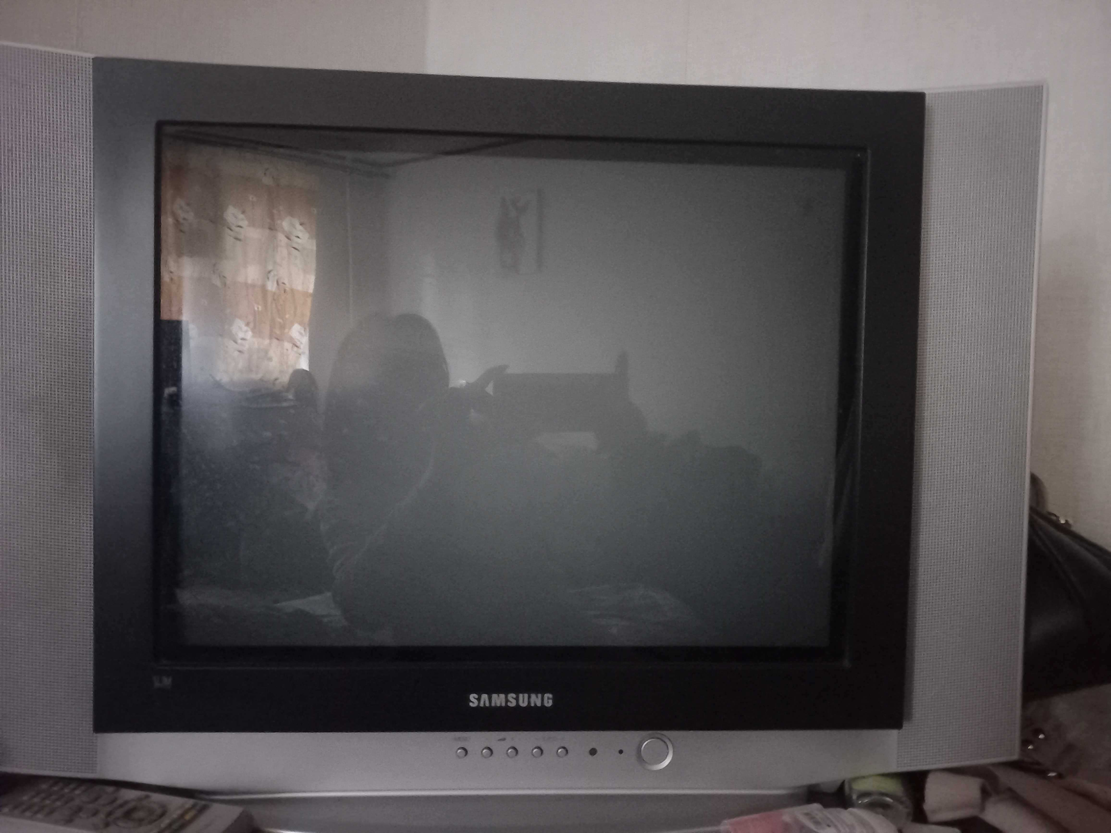 Телевизор Samsung