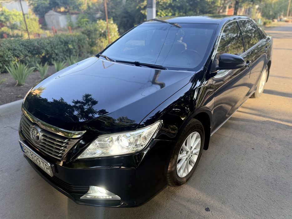 Продам Toyota Camry
