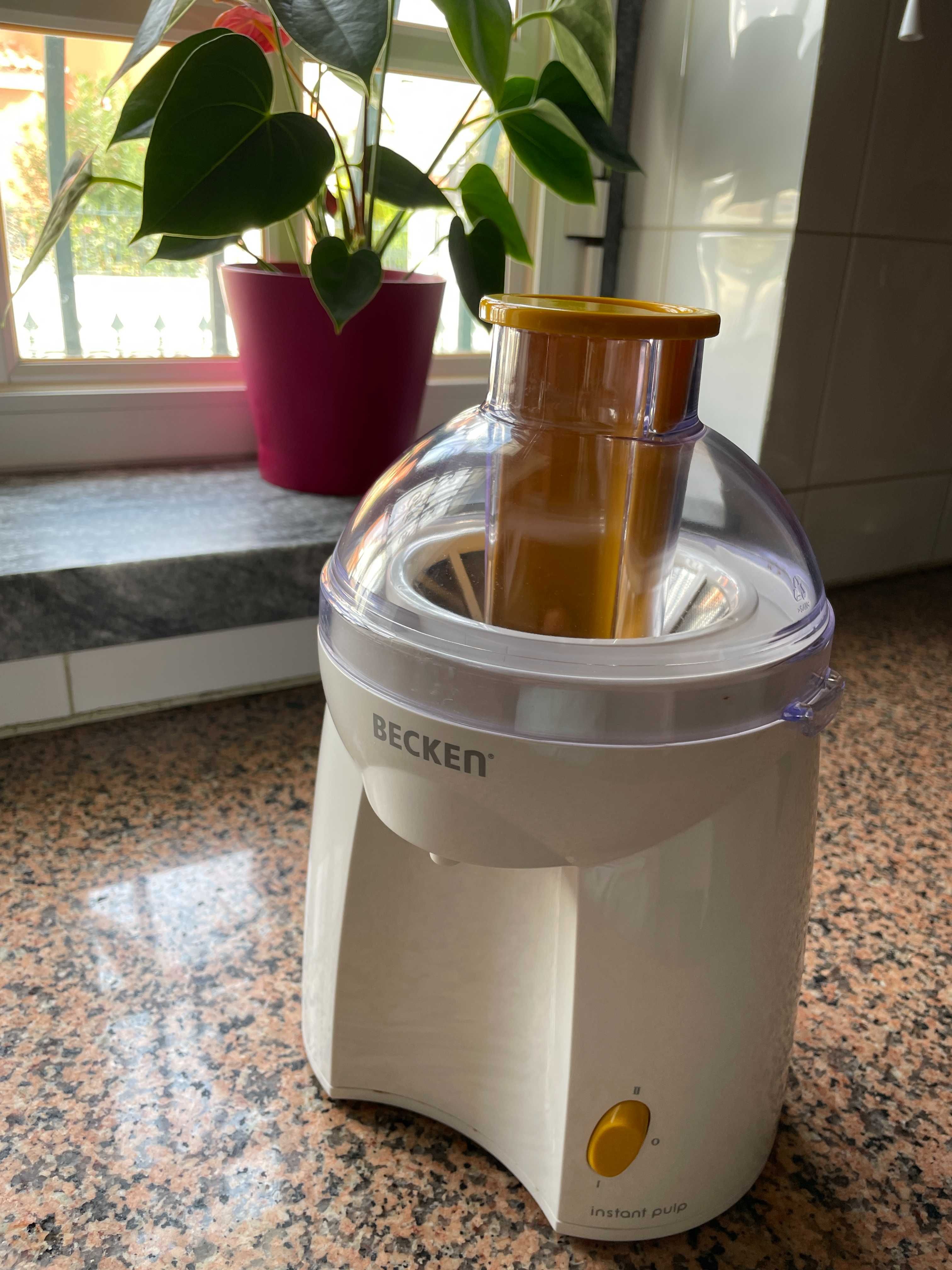 Centrifugadora BECKEN, Máquina de Fazer Sumos