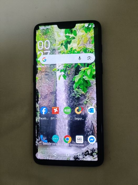One plus 6 como novo