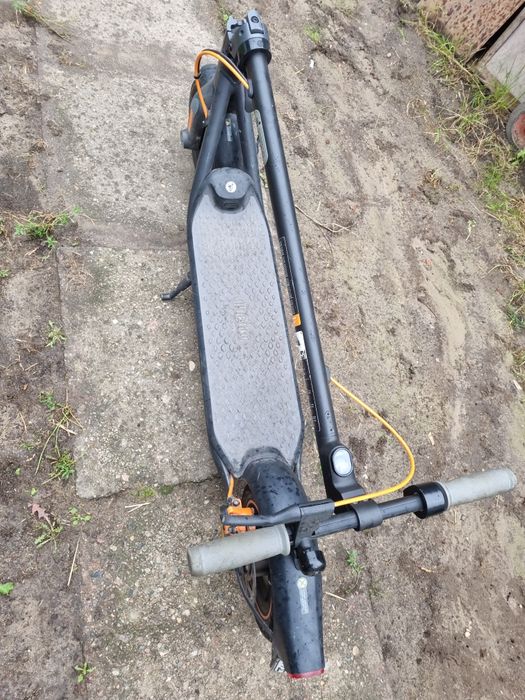 Hulajnoga elektryczna segway f40 mocna