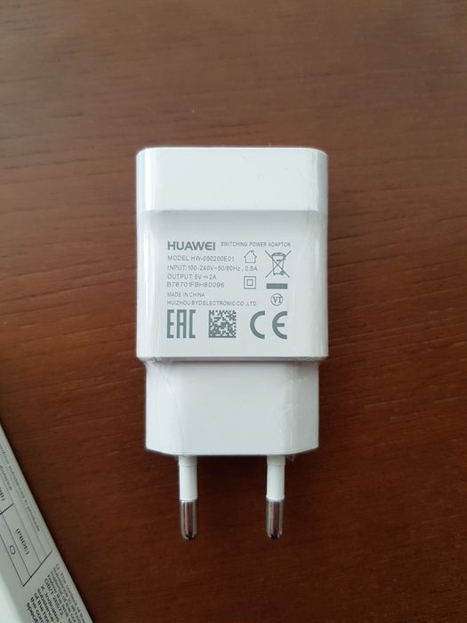 Carregador telemóvel Huawei novo