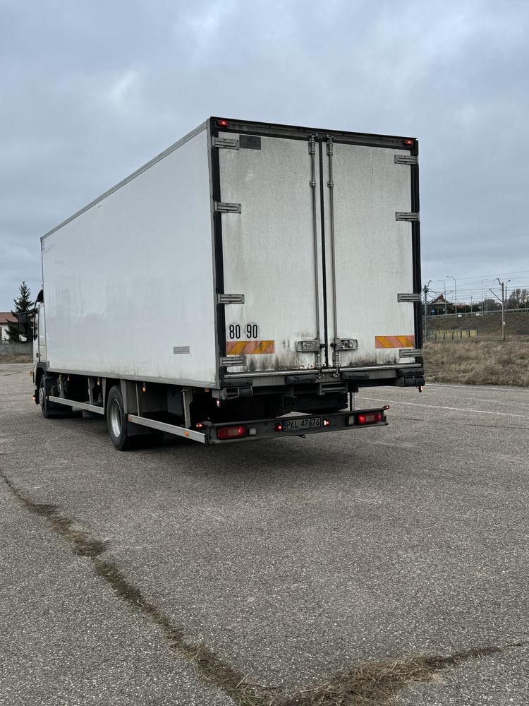 VOLVO FM 9 300 km Chłodnia 22EP