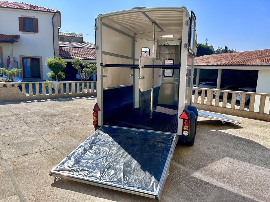Reboque / Roulote / Atrelado Cavalos ( Ifor Williams HB506)
