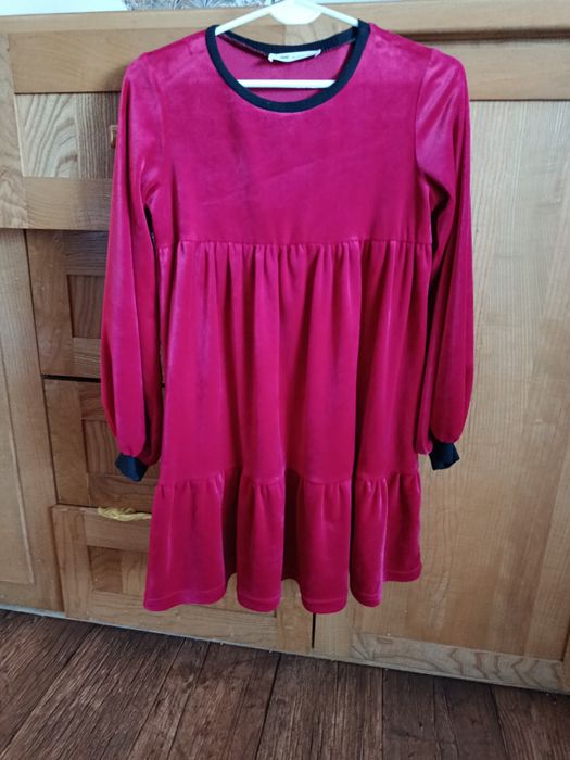 Sukienka welurowa 146/152 Mała Mi