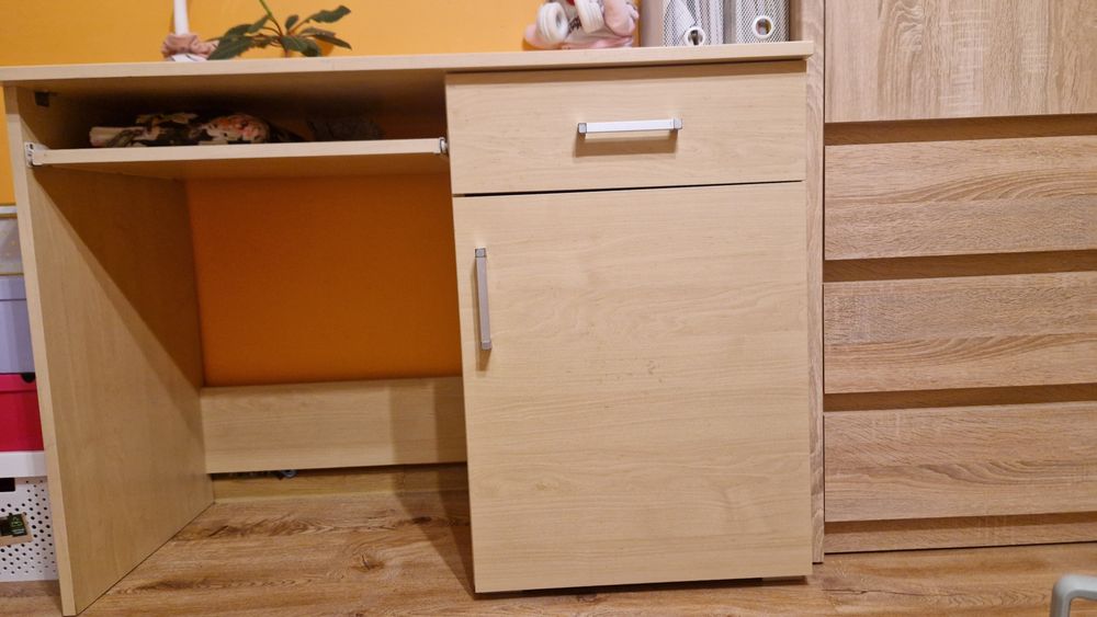 Meble dziecięce.  Kolor jasny beż