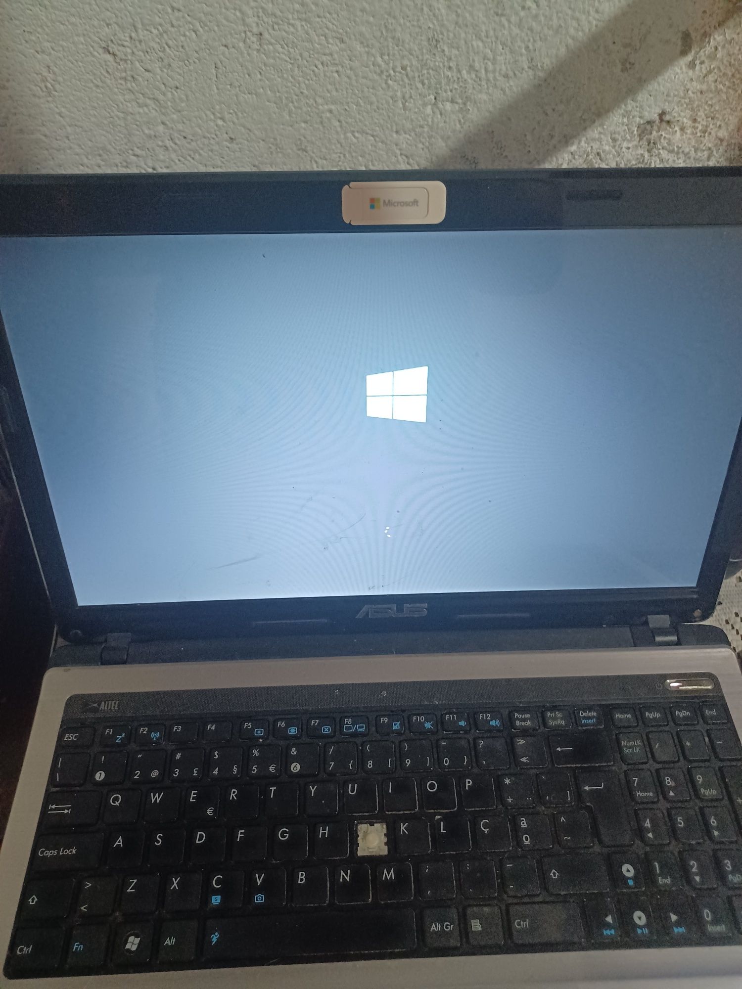 Portatil asus Windows 10