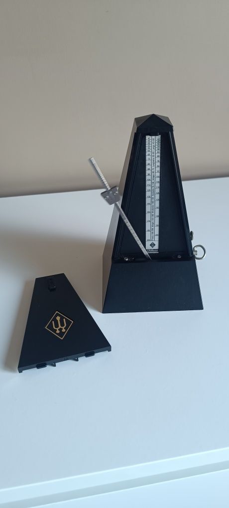 Wittner  Metronome With Bell