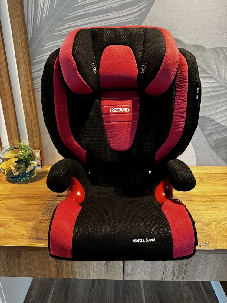 fotelik samochodowy Recaro Monza Nova