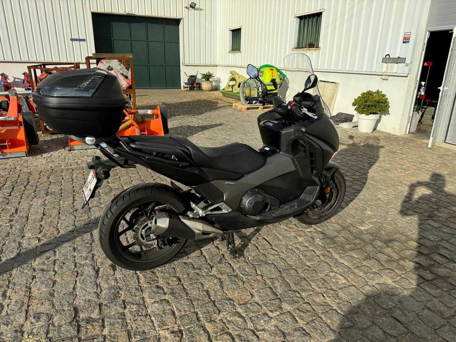 honda integra 750