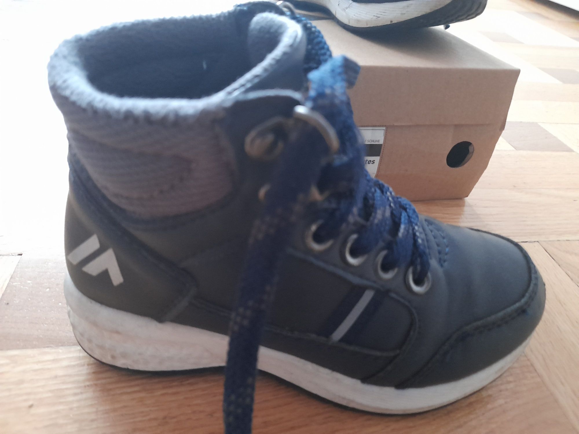 Buty Martes rozmiar 28