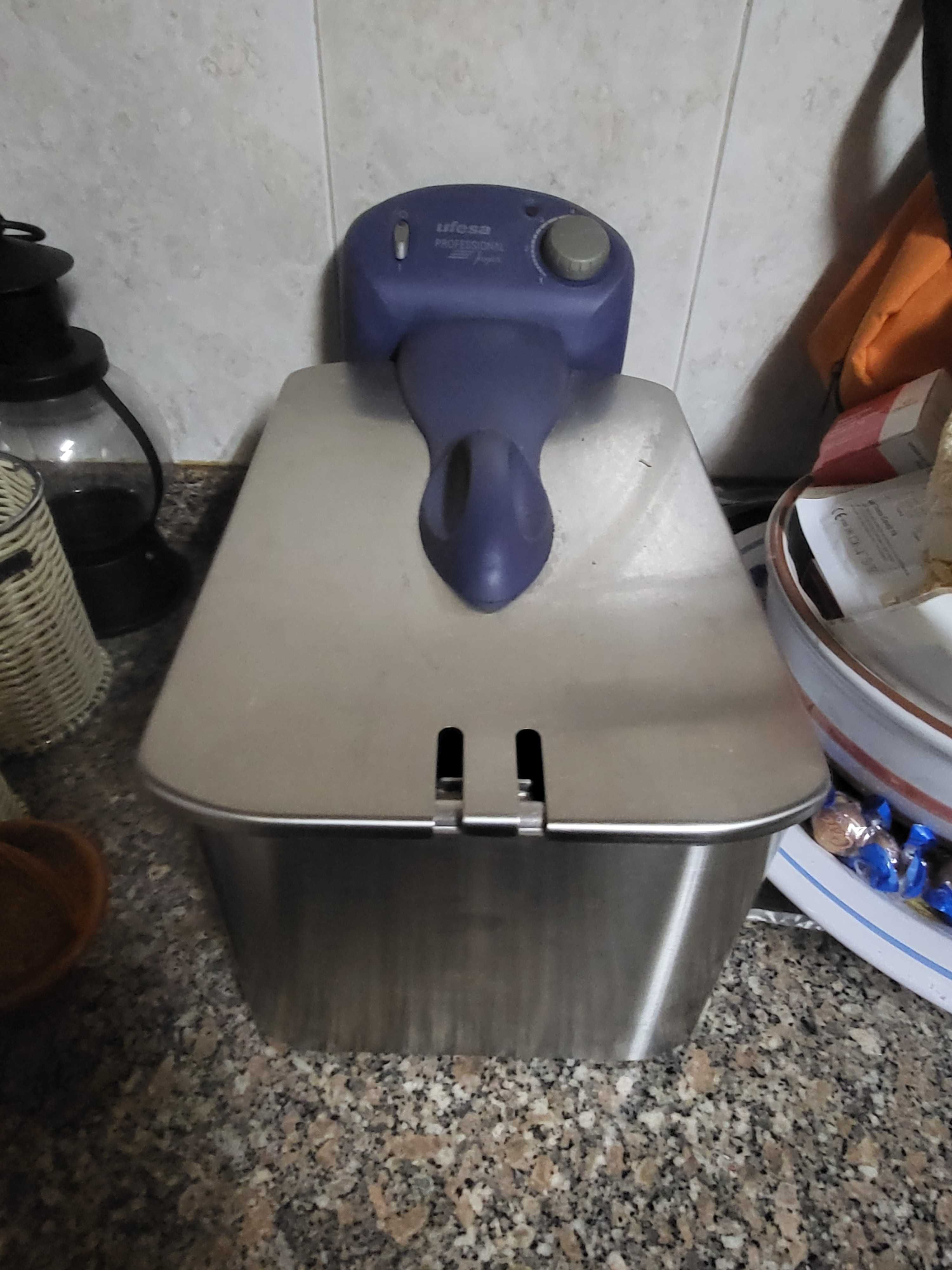 Fritadeira a oleo