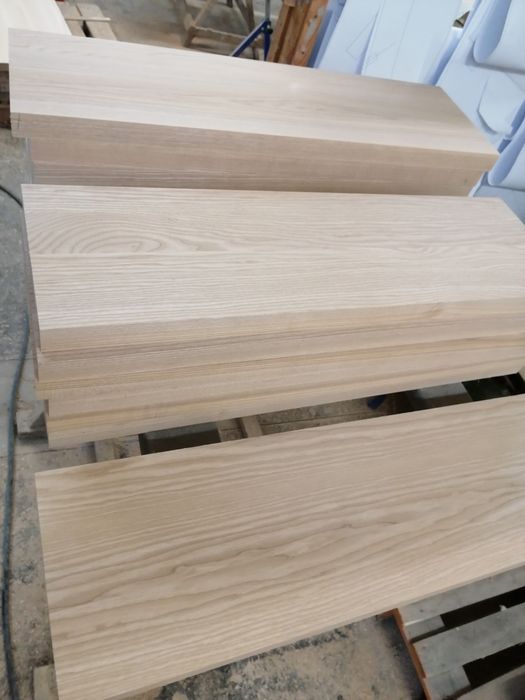 Schody, stopnie drewniane. Producent