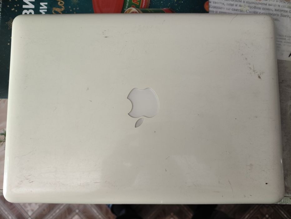 Продам MacBook..