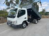 Mitsubishi Canter Fuso Tri-Basculante