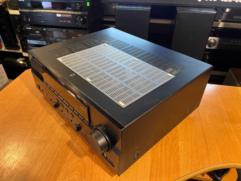 Amplituner Yamaha RX-V661 Audio Room