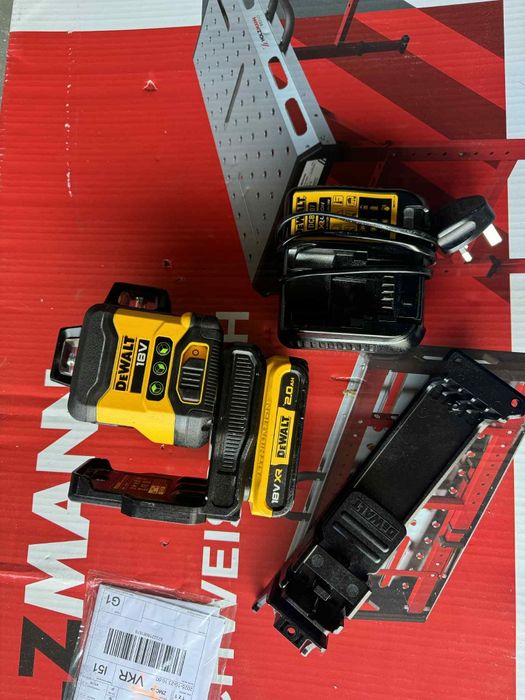 Laser DeWalt DCLE34031 + Bateria 2.0ah + ładowarka 3x360 zielony