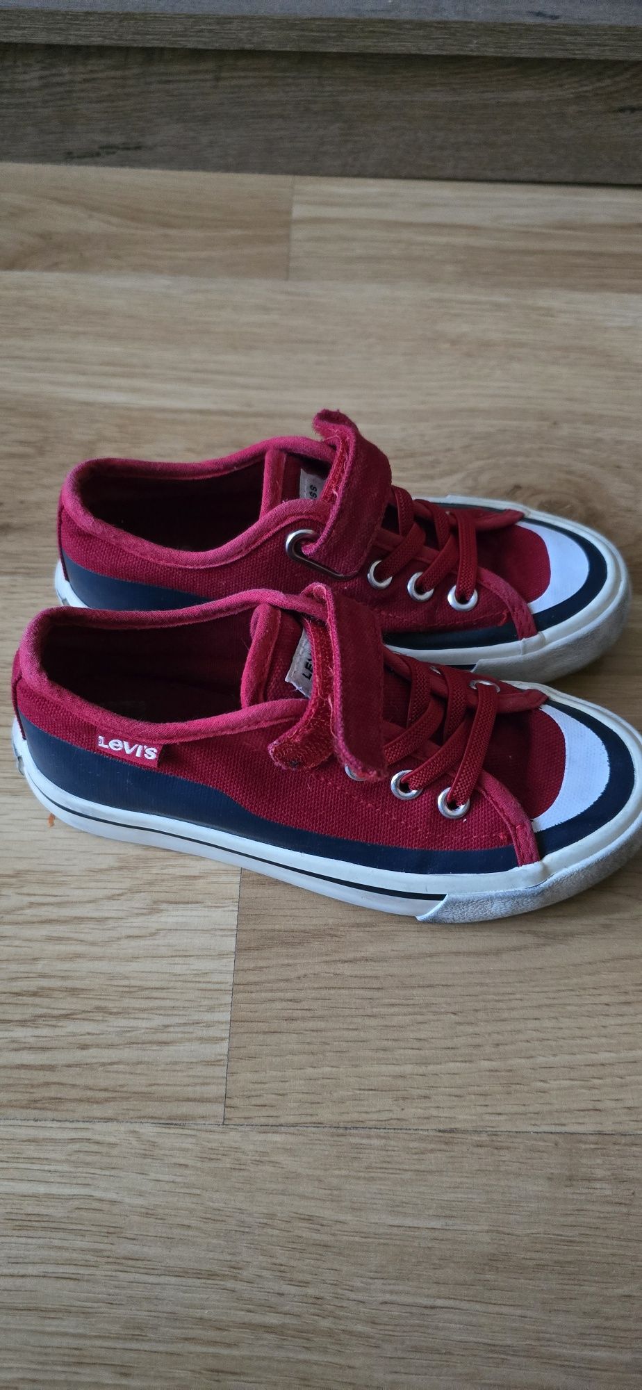 Trampki Levis 29