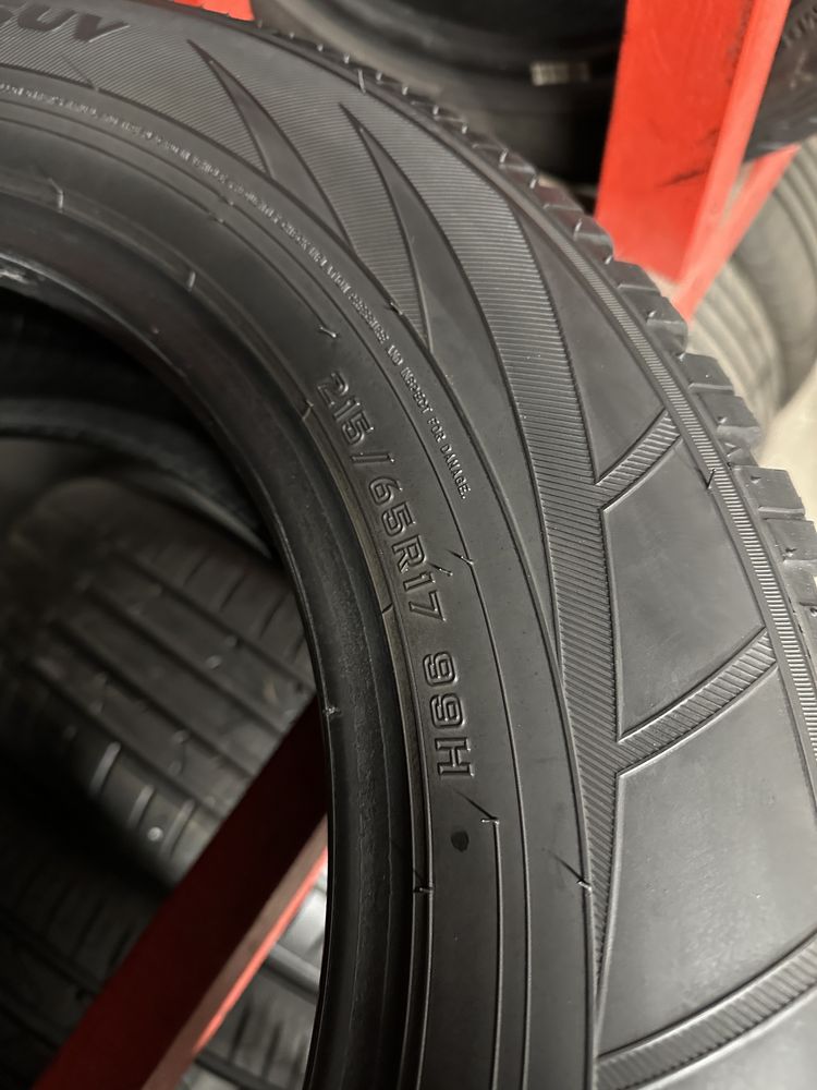 Opony 215/65/17 Falken Eurowinter HS01 SUV zimowe zima 2szt 2x