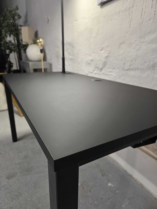 Biurko Premium Nowy Styl 140x70 z USB i lampą | Transport GRATIS