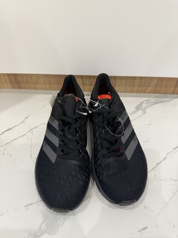 Кросівки Adidas SL20