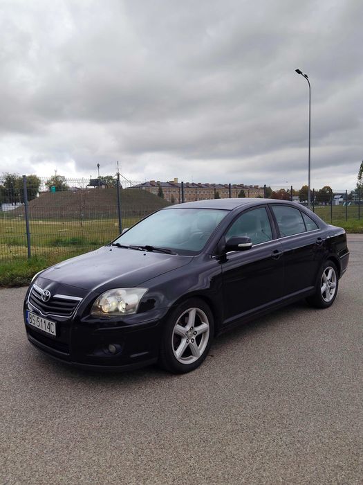 Toyota Avensis 2.2 diesel D4D t25 rok 2008.