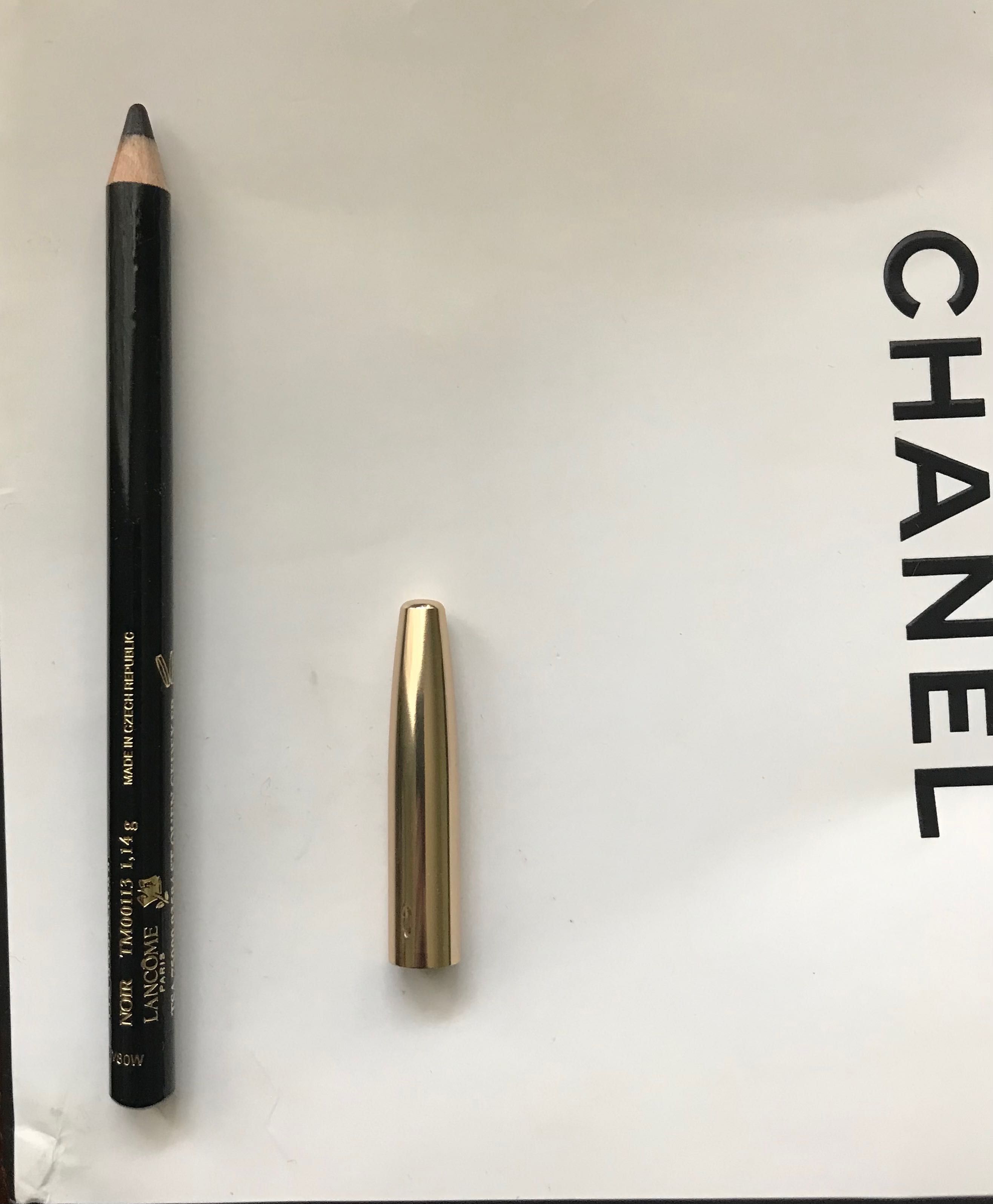 Lancome le crayon карандаш для глаз и пакет Chanel