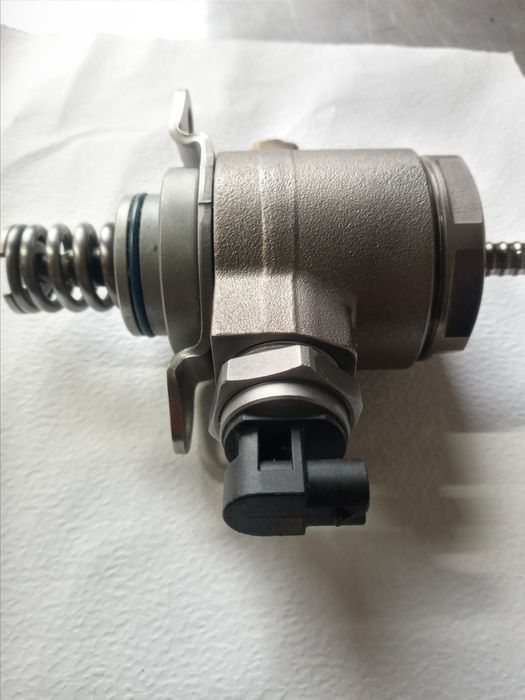 TFSI fsi  Тнвд. Бензонасос AUDI, ауді