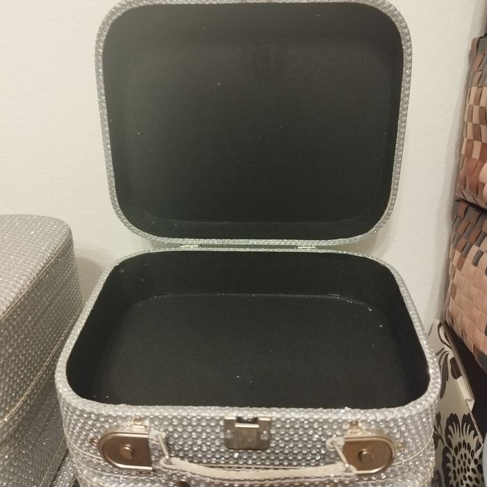 Pudełka do przechowywania