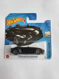 Hot wheels Aston martin v12 speedster